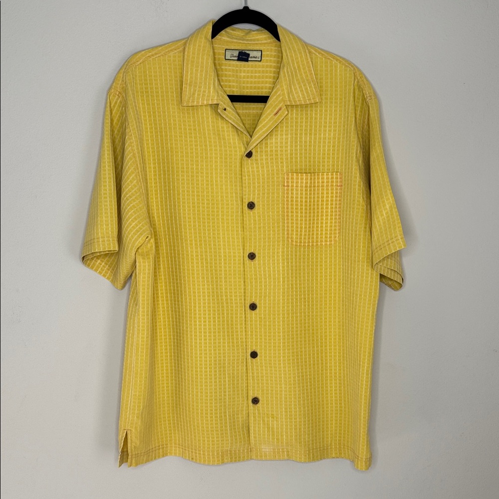 Tommy Bahama Silk Yellow Casual Short Sleeve Button Down Resort Wear Shirt